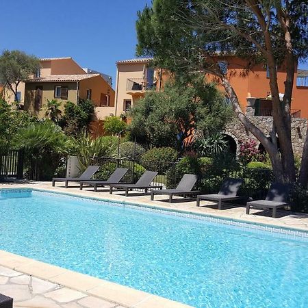 Residence A Merula Calvi  Zewnętrze zdjęcie