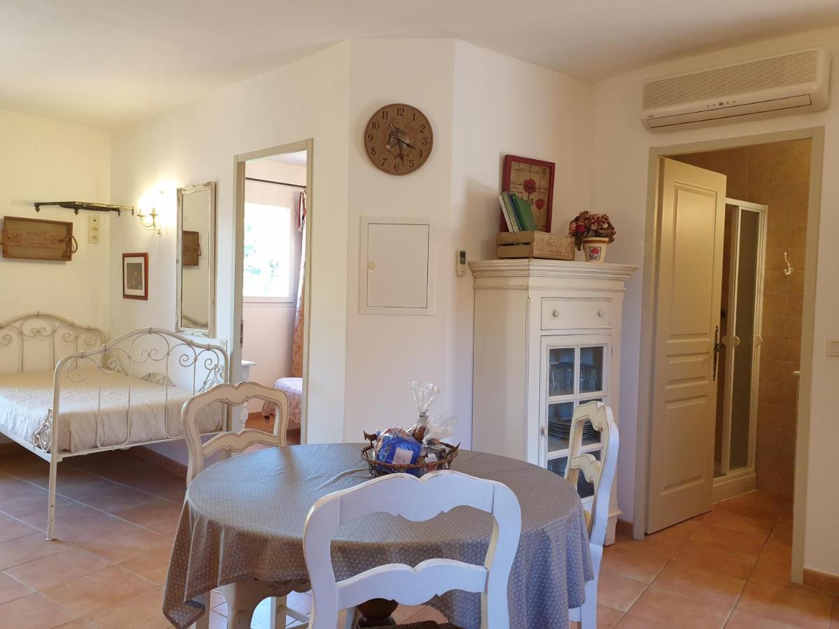 Residence A Merula Calvi  Zewnętrze zdjęcie