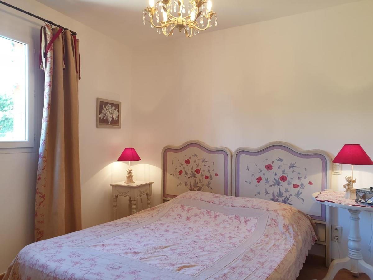 Residence A Merula Calvi  Zewnętrze zdjęcie
