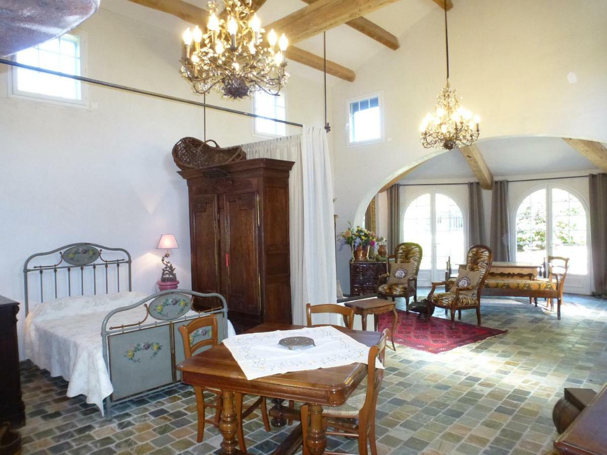 Residence A Merula Calvi  Zewnętrze zdjęcie