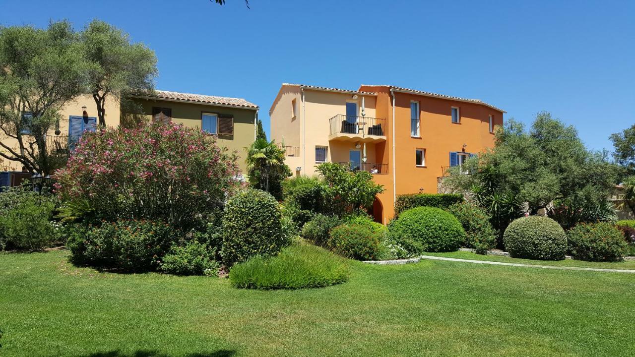Residence A Merula Calvi  Zewnętrze zdjęcie