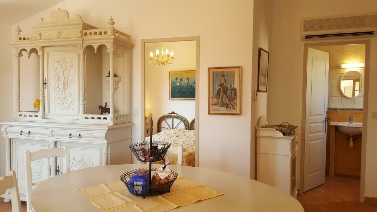 Residence A Merula Calvi  Zewnętrze zdjęcie